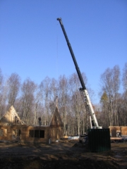 East gable goes into place
