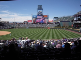 Ideal weather and field conditions, Friday, 2010/04/09, taken by Joe Lee Klune