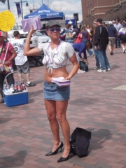 This body painting got Joe Lee's attention, Friday, April 5, 2013