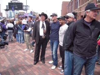 While Don waits over an hour for Dave, Margie and Joe Lee to find a park, former major beat writer for the Rockies for the Rocky Mountain News, former president of the Baseball Writers Association of America, current MLB.com columnist and one of the insiders on MLB Network, Tracy Ringolsby holds court, Friday, 2014/04/04